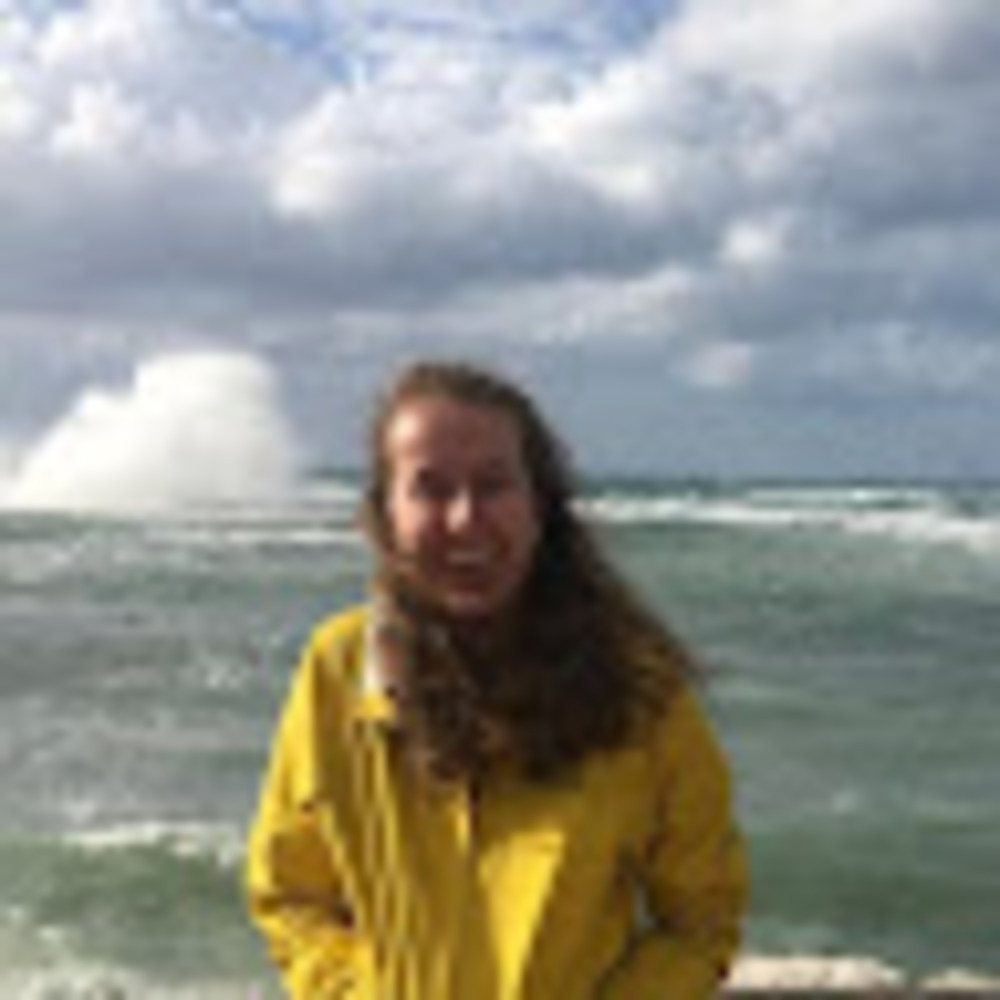 Meet your Posher, Maddie